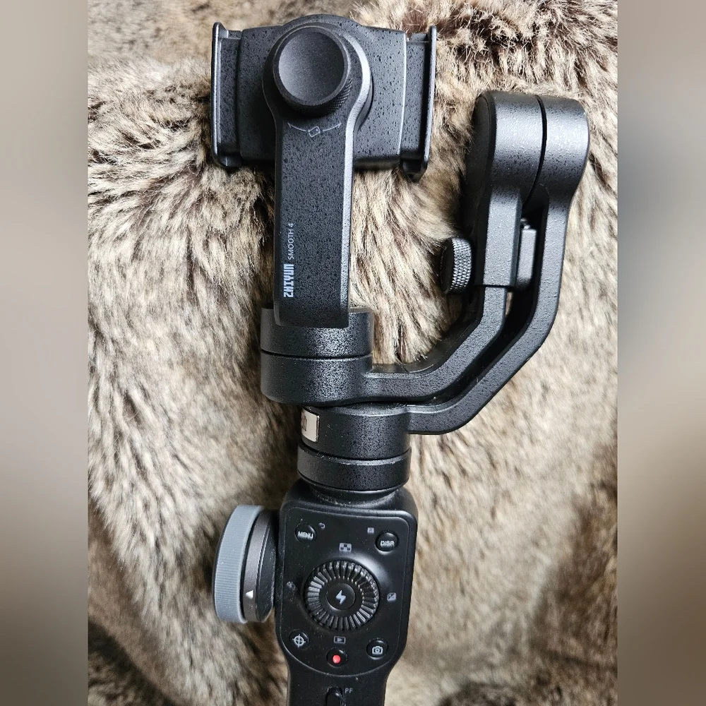 Zhiyun Smooth 4 Gimbal Stabilizer for Smartphone iPhone Android